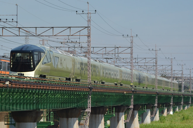 【JR東】E001形四季島営業運転再開を立川～日野間で撮影した写真