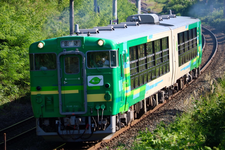 【JR東】風っこがDE10-1765牽引で釜石線内を回送の拡大写真