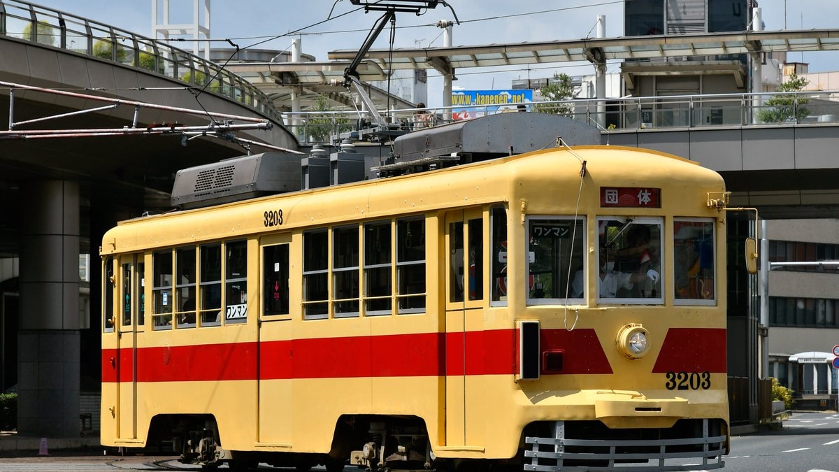 豊橋鉄道市内線　モ3203タイプ　3100型　Nゲージ　動力付き　他サイト出品中 豊橋鉄道市内線 モ3203タイプ 3100形 Nゲージ 動力付き 他サイト