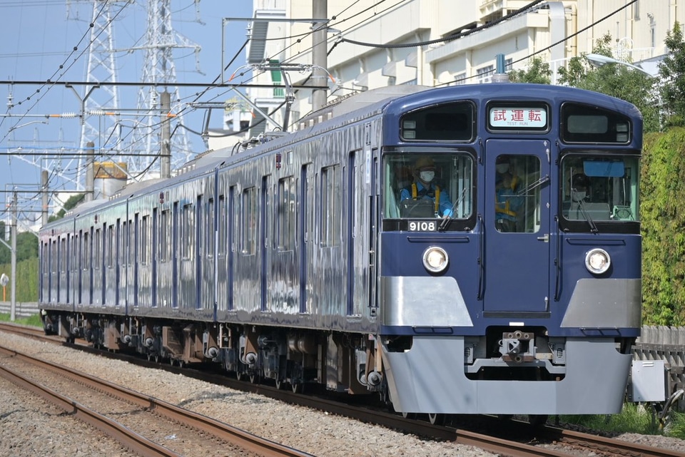 【西武】9000系9108F4両編成が西武新宿線で試運転の拡大写真