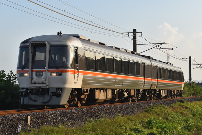 【JR海】キハ85系2両を使用した団体臨時列車が運転される