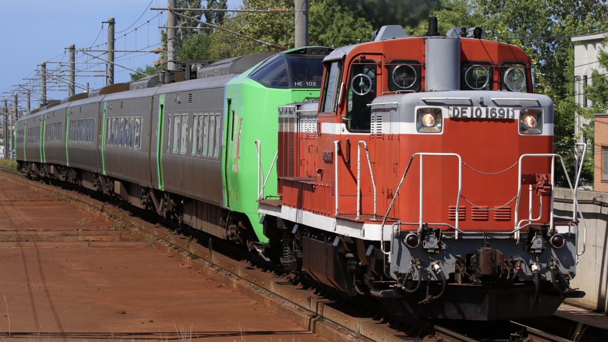 JR北】789系HE-102+HE-202編成苗穂工場入場 |2nd-train鉄道ニュース