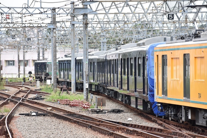 【相鉄】20000系20103F(20103×10)相鉄線内輸送をかしわ台駅で撮影した写真