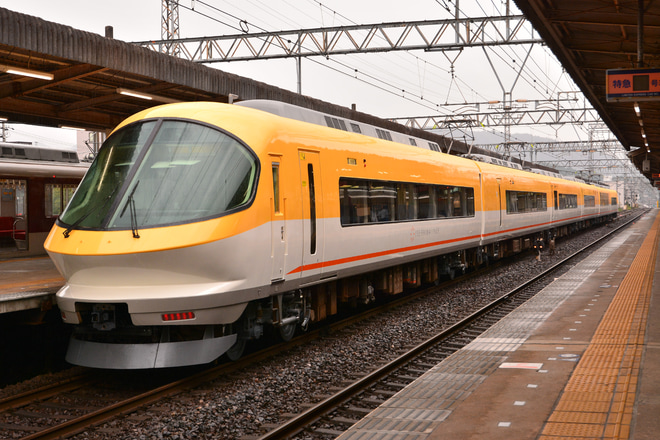 【近鉄】23000系IL04五位堂出場試運転を名張駅で撮影した写真