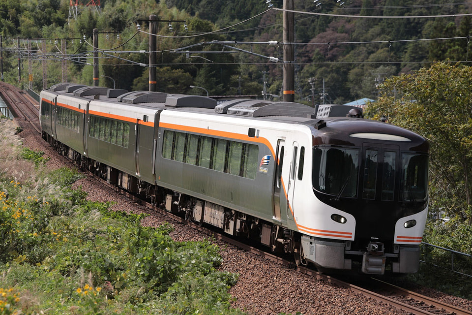 【JR海】名古屋車両区所属HC85系、中央西線日中試運転の拡大写真