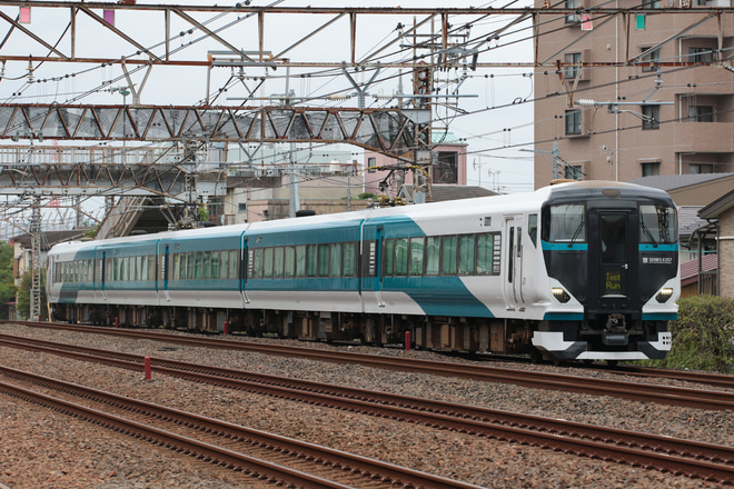 【JR東】E257系2500番代オオNC-32編成 常磐線内試運転を金町～松戸間で撮影した写真