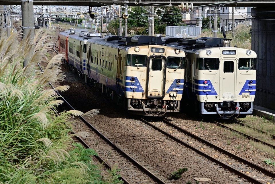 【JR東】キハ40-532秋田総合車両センター出場の拡大写真