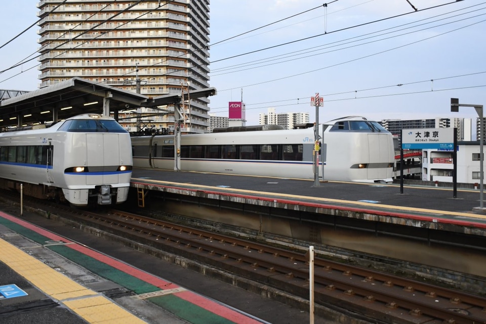 【JR西】681系W08編成が吹田総合車両所入場の拡大写真