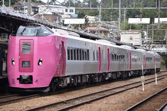 【JR北】多目的特急車両「はまなす」小樽駅で一般公開