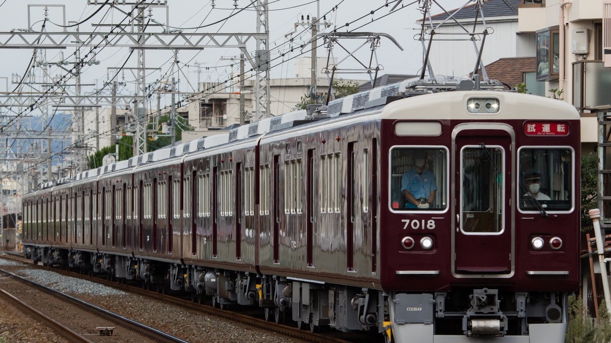 阪急】7000系7018Fがリニューアル工事を終えて試運転 |2nd-train鉄道ニュース