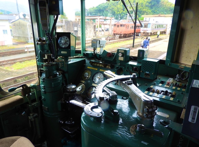 【JR西】ながと鉄道まつりを長門鉄道部運転支所で撮影した写真