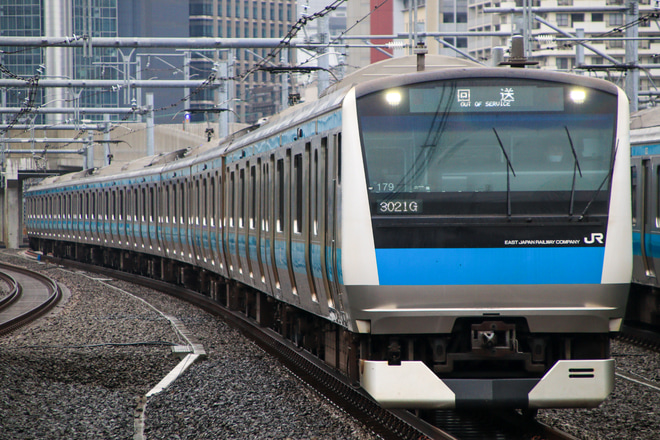 【JR東】E233系サイ179編成東京総合車両センター入場回送を高輪ゲートウェイ駅で撮影した写真