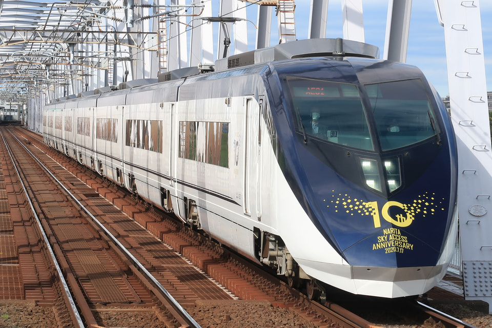 【京成】「けいせいキッズデー」開催に伴うAE形使用の貸切列車運転の拡大写真