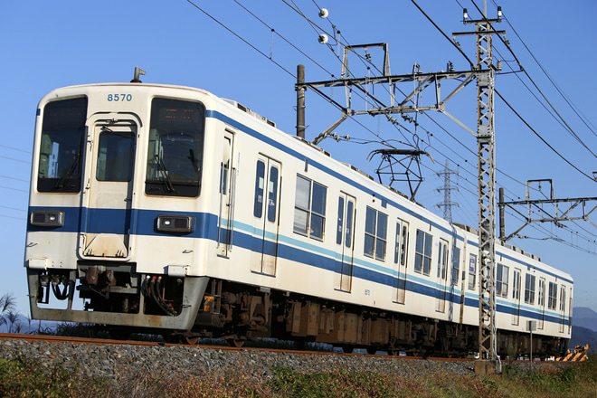 【東武】亀戸・大師線用8000系8570Fが佐野線で営業運転を吉水～堀米間で撮影した写真