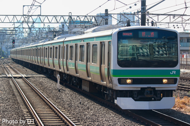 【JR東】E231系マト114編成東京総合車両センター出場回送を池袋駅で撮影した写真