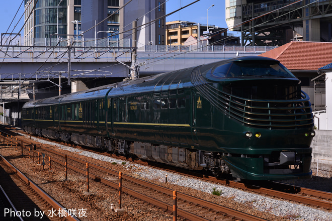 【JR西】瑞風4両、山口線内PQ試験を舞子駅で撮影した写真