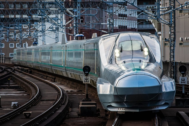 【JR東】E956形S13編成(ALFA-X)が仙台以南へを仙台駅で撮影した写真