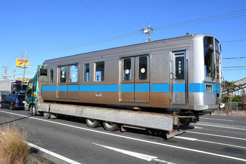 【小田急】1000形1751F(ワイドドア車) 新宿方2両 廃車・搬出 の拡大写真