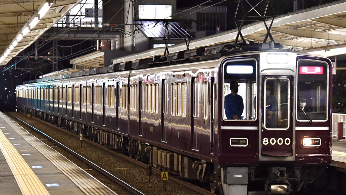 阪急】8000系8000F(Classic8000装飾)正雀工場へ回送 |2nd-train鉄道ニュース