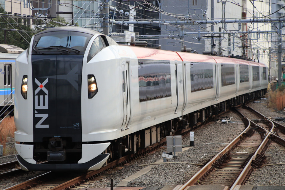【JR東】E259系Ne019編成大宮総合車両センター入場回送の拡大写真