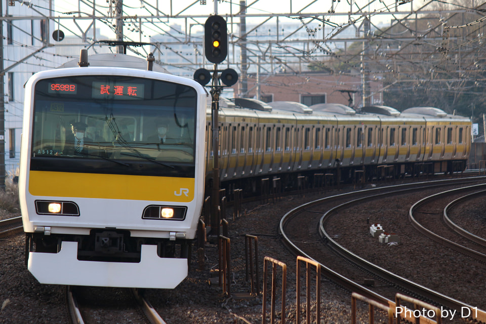 【JR東】E231系A512編成中央・総武緩行線内で試運転の拡大写真