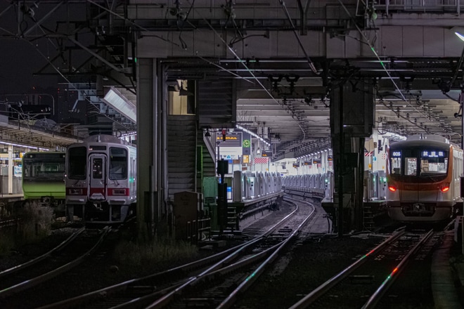 【メトロ】17000系17102Fが東武池袋駅へを池袋駅付近で撮影した写真