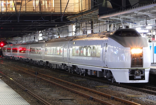 【JR東】651系K103編成郡山総合車両センター出場を水戸駅で撮影した写真