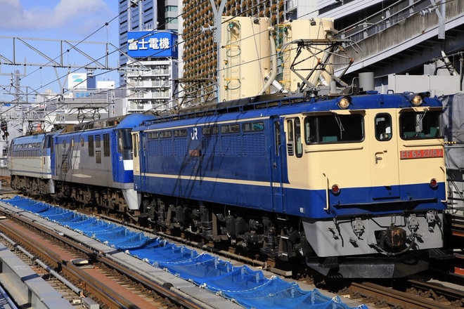 【JR貨】EF65-2087+EF210-1+EF66-121の3重単を名古屋駅で撮影した写真