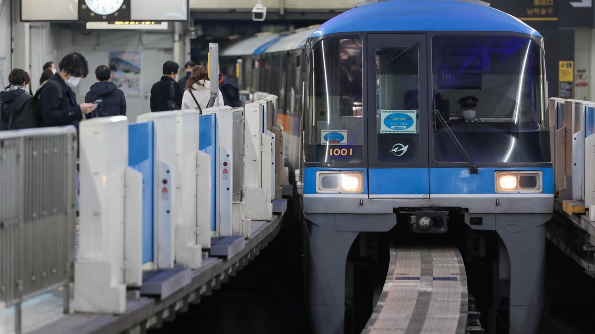 激レア放出！ 東京モノレール1000形 浜松町 前面行先表示板 サボ 鉄道部品 東モノ】1000形1001編成『ありがとう1001編成』ヘッドマーク掲出 |2nd