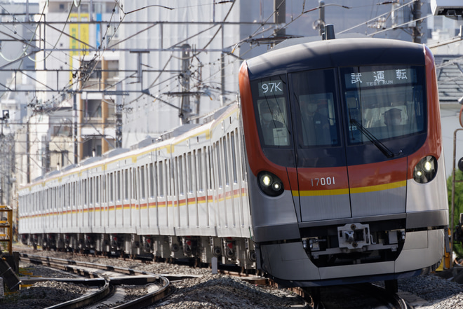 【メトロ】有楽町線・副都心線新型車両の17000系17101F東横線内日中試運転