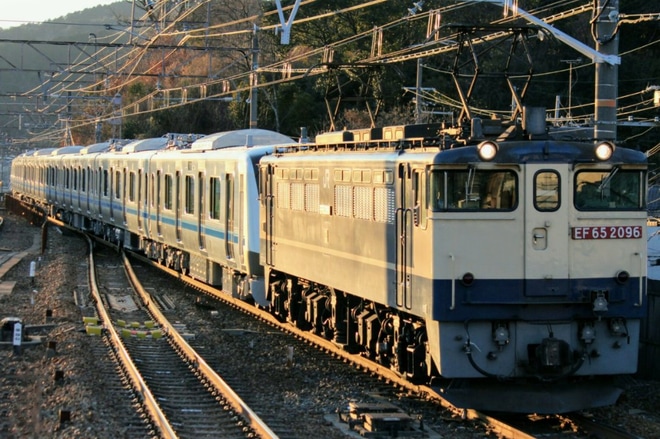【小田急】5000形5055×10(5055F)甲種輸送を山科駅で撮影した写真