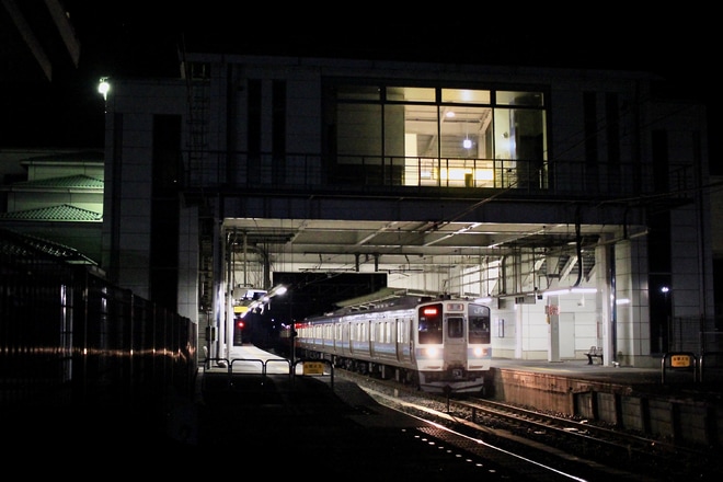 【JR東】八高線霜取り列車で211系N605編成が八高線へを不明で撮影した写真