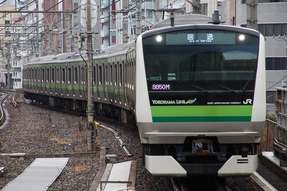 【JR東】E233系H023編成東京総合車両センター出場回送の拡大写真