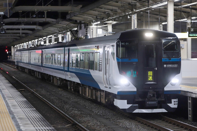 【JR海】E257系2500番台NC-31編成、静岡での訓練を終え返却されるを静岡駅で撮影した写真