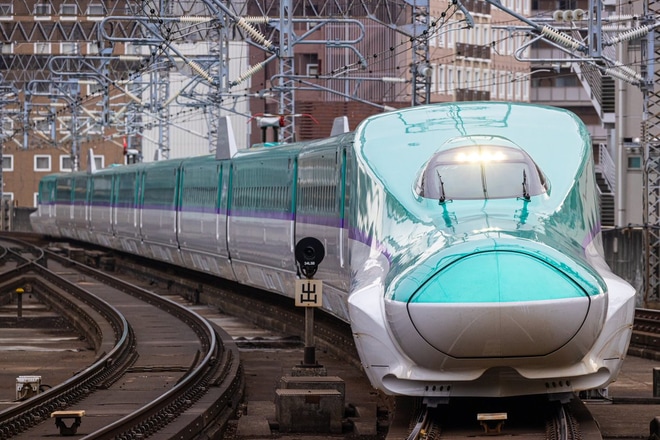 【JR北】H5系H3編成全般検査を終えて試運転を仙台駅で撮影した写真