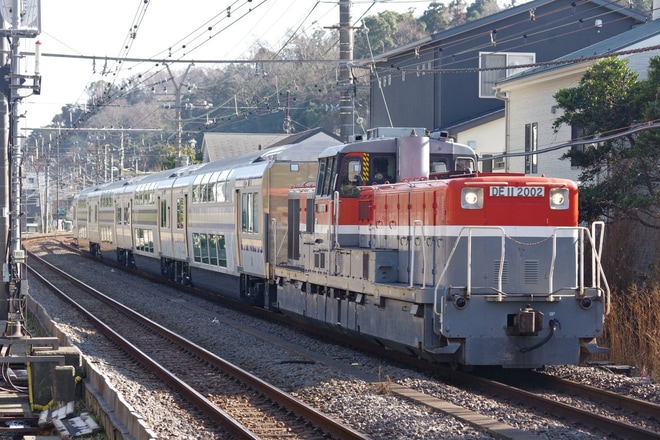 【JR東】E235系F-08編成＋F-09編成グリーン車J-TREC横浜製作所出場甲種輸送