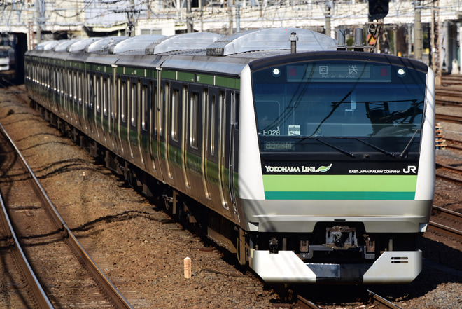  【JR東】E233系H028編成東京総合車両センター出場回送を新川崎～横浜間で撮影した写真