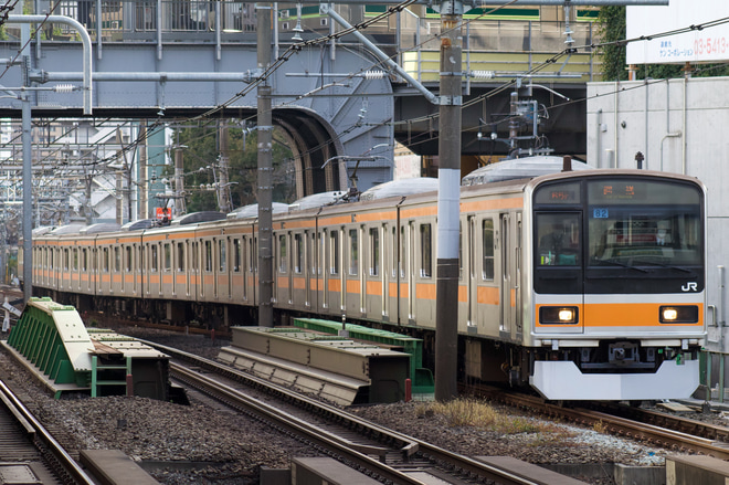 【JR東】209系トタ82編成 東京総合車両センター出場を五反田駅で撮影した写真