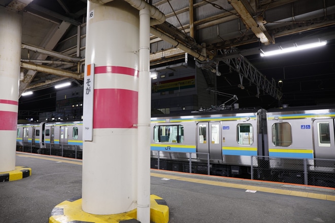 【JR東】E131系マリR09編成+マリR10編成幕張車両センターへ回送を蘇我駅で撮影した写真