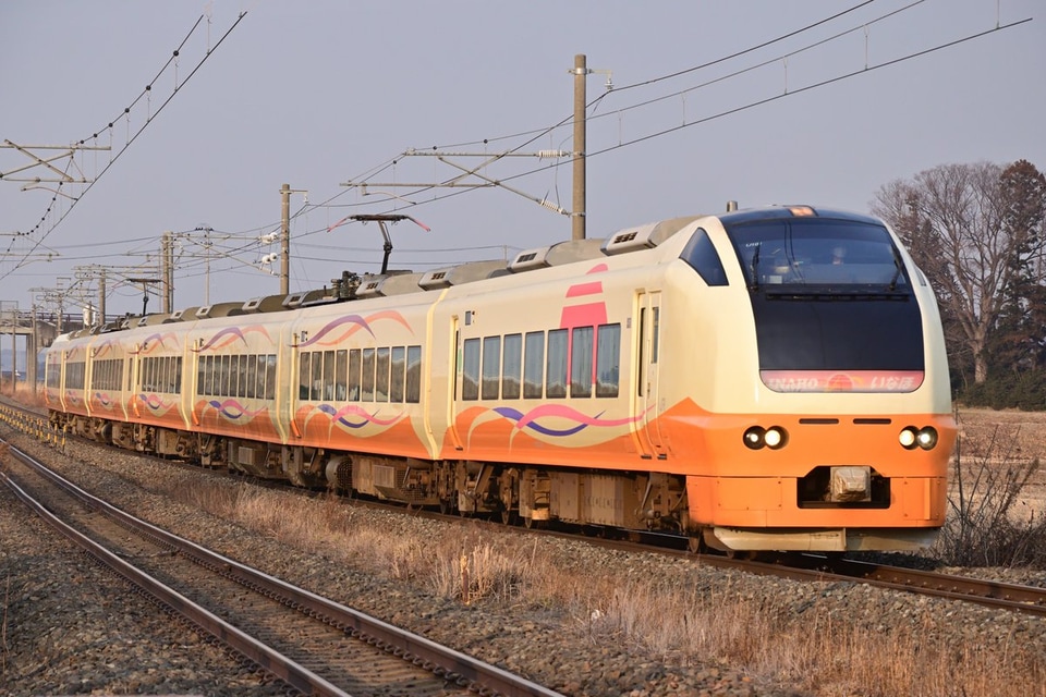 【JR東】E653系を使用した那須塩原〜仙台間の臨時快速の拡大写真