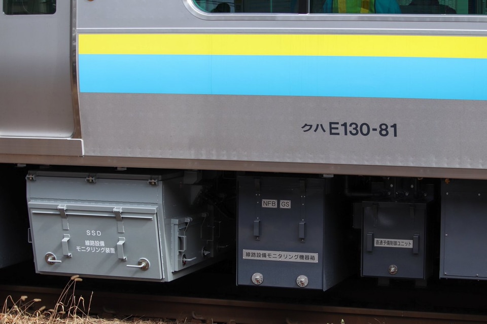 【JR東】E131系80番台R11編成が公式試運転の拡大写真