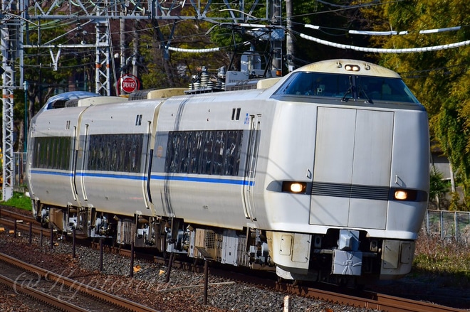 【JR西】683系R14編成吹田総合車両所出場本線試運転を山崎駅で撮影した写真