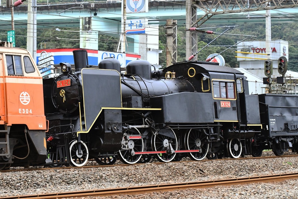 【台鐵】CK124(日本車輛製造製C12-4)が花蓮へ回送の拡大写真