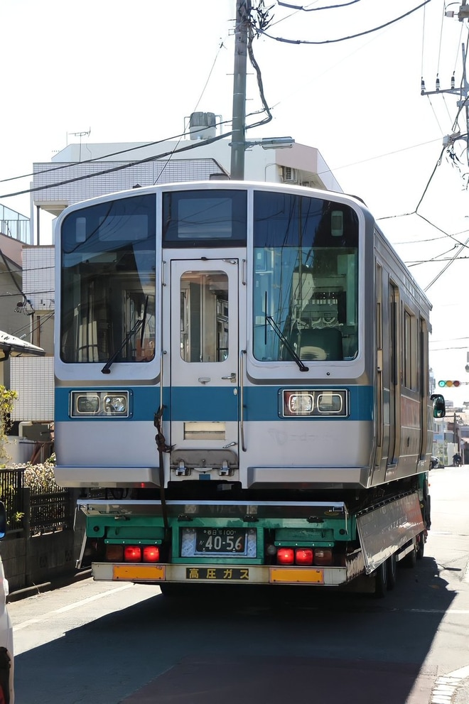【小田急】1000形1053×4(1053F) 新宿方2両 廃車・搬出 を不明で撮影した写真