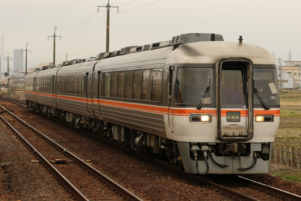 【JR海】キハ85系4両が高山本線で試運転の拡大写真