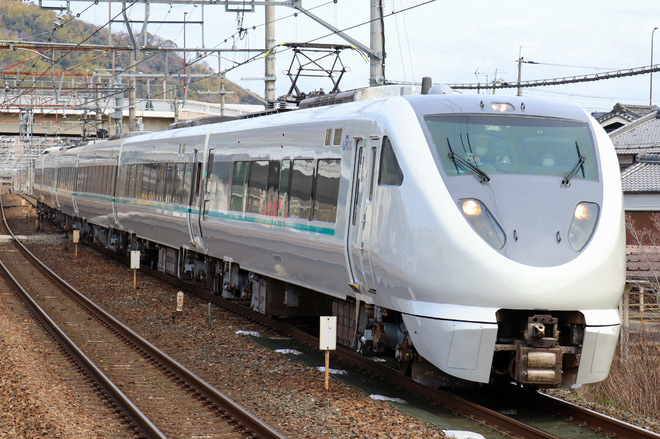 【JR西】289系J5編成吹田総合車両所出場試運転を島本駅で撮影した写真