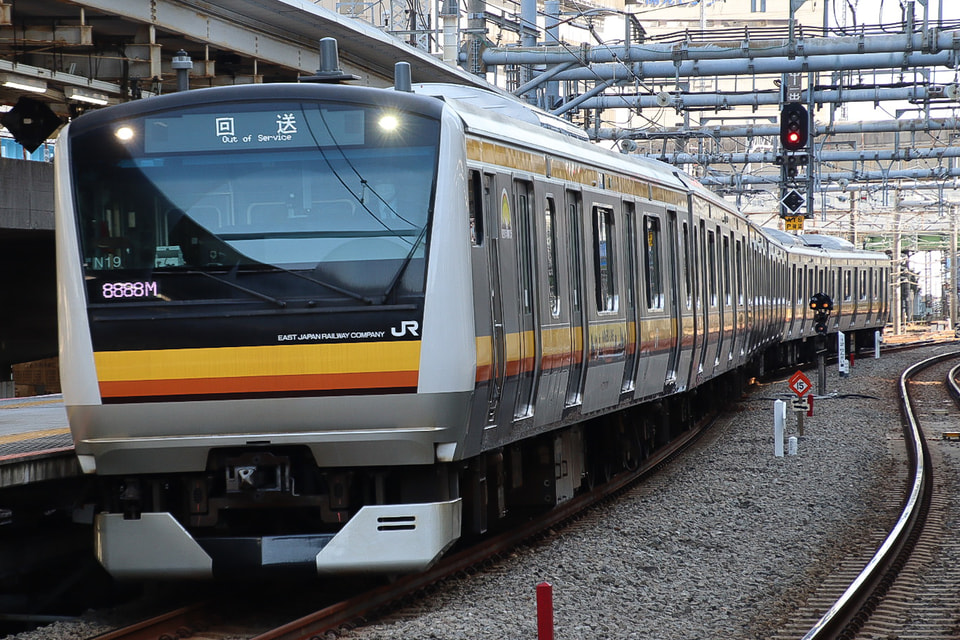 【JR東】E233系ナハN19編成東京総合車両センター出場回送の拡大写真