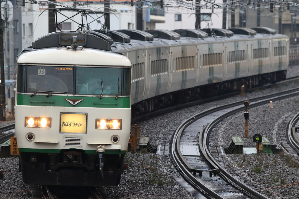 【JR東】おはようライナー新宿運行終了の拡大写真