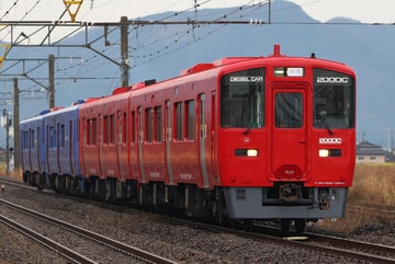 【JR九】キハ200-1012/12+キハ220-209+キハ220-1101が大分へ回送