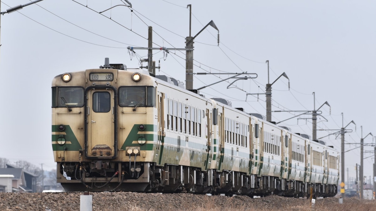 JR東】キハ40形6両疎開先へ回送 |2nd-train鉄道ニュース